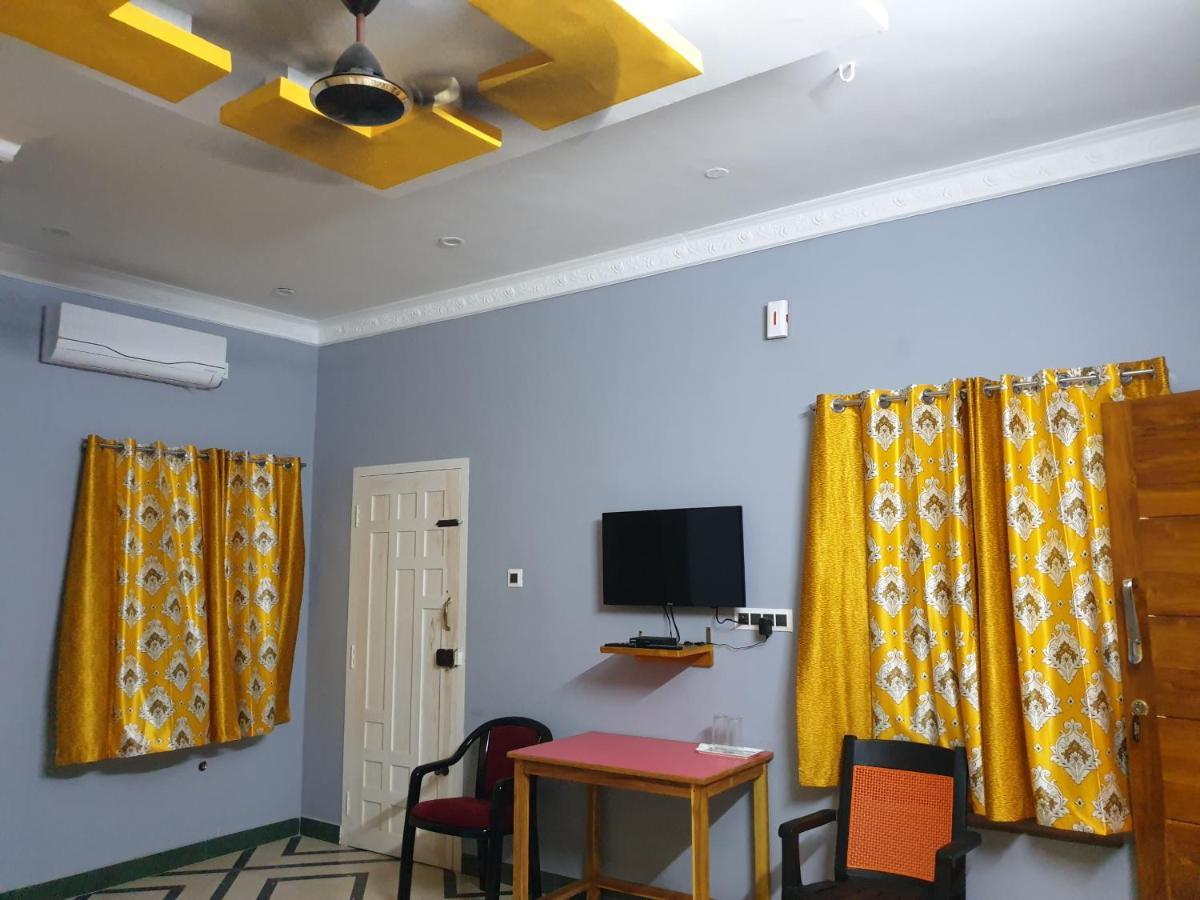 Mount Zion Holidays Hotel Kuttālam Kültér fotó