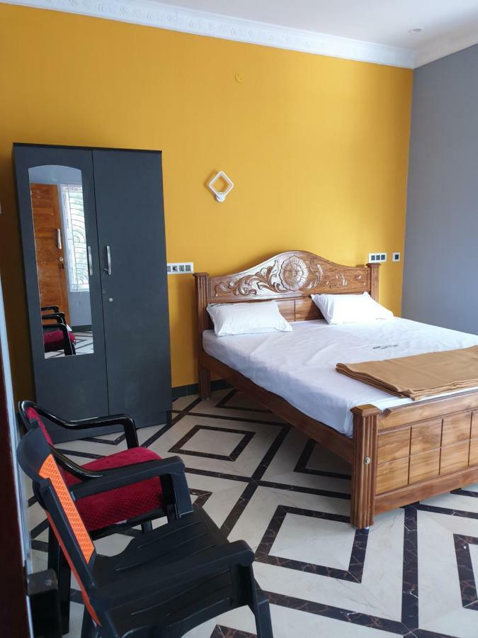 Mount Zion Holidays Hotel Kuttālam Kültér fotó